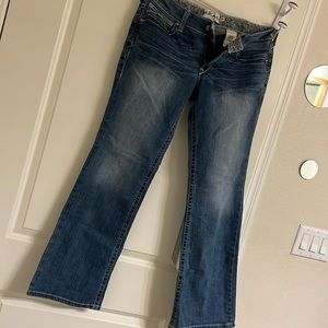 ARIAT jeans size 31R new condition